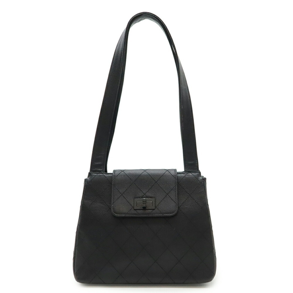 CHANEL Black Leather Shoulder Bag